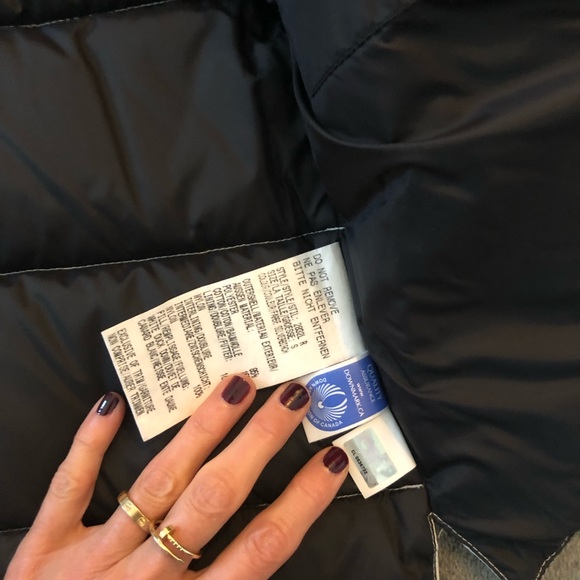 Canada Goose White Puffer Vest - Picture 3 of 4